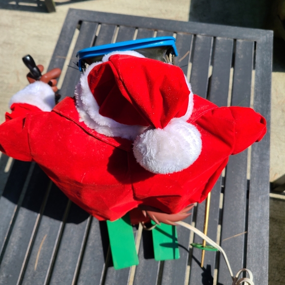 RARE VINTAGE LOONEY TUNES CHRISTMAS SANTA TAZ ANAMATRONIC SKIING 1997 - Picture 7 of 11